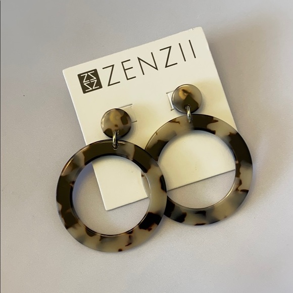 ZENZII Jewelry - ZenzII animal print earrings